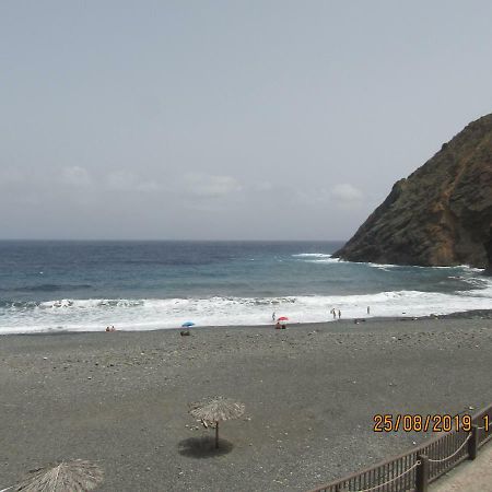 Casa En La Playa De Vallehermoso, Isla De La Gomera Luaran gambar